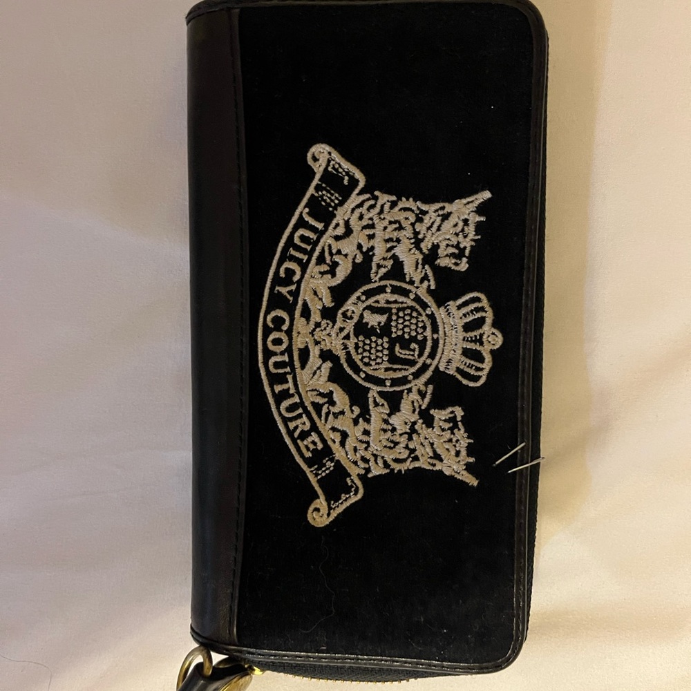 Juicy couture wallet